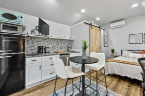 Tiny House with Private Outdoor Space Location